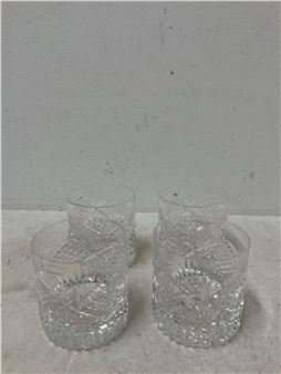SET OF FOUR CRYSTAL WHISKEY GLASSES - Replete