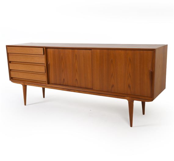OMANN JUN MODEL18 DANISH TEAK SIDEBOARD C. 1960S by Omann Jun