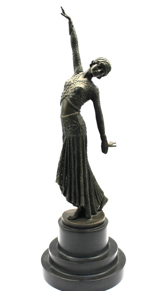 Demétre H. Chiparus | After Demetre Chiparus: an Art Deco style bronze ...