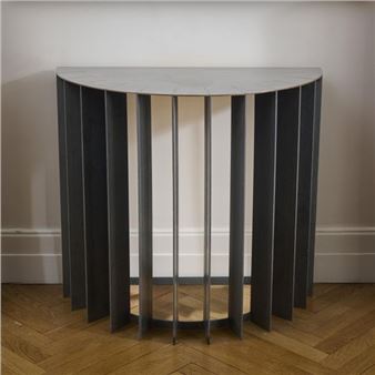 . Half-moon console in patinated steel - F. Robichez