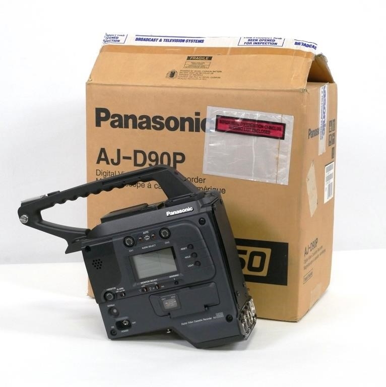 Panasonic | PANASONIC DVCPRO50 DIGITAL RECORDER | MutualArt