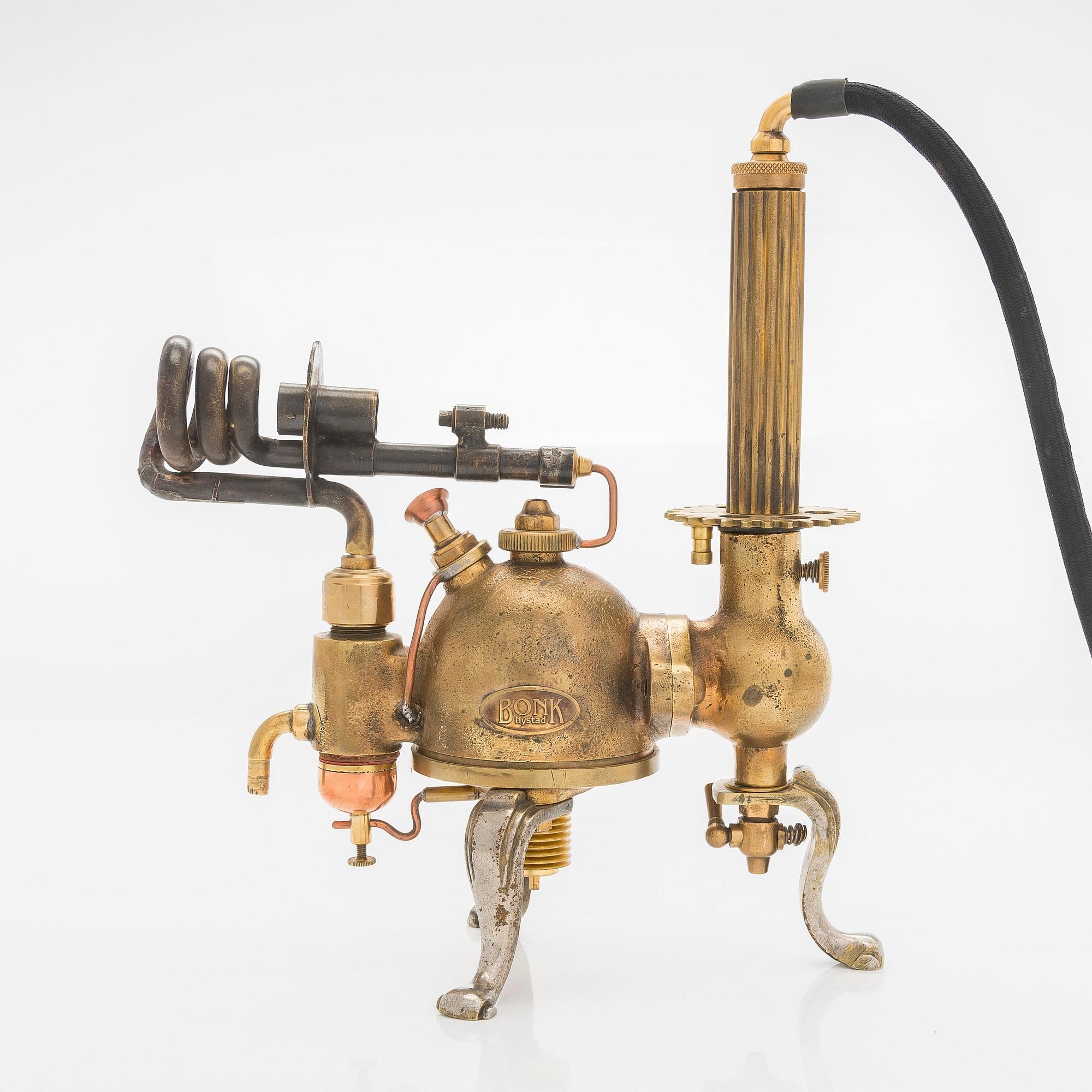 Artwork by Alvar Gullichsen, Alvar Gullichsen, An Original Bonk Machine, Made of Metal, glass