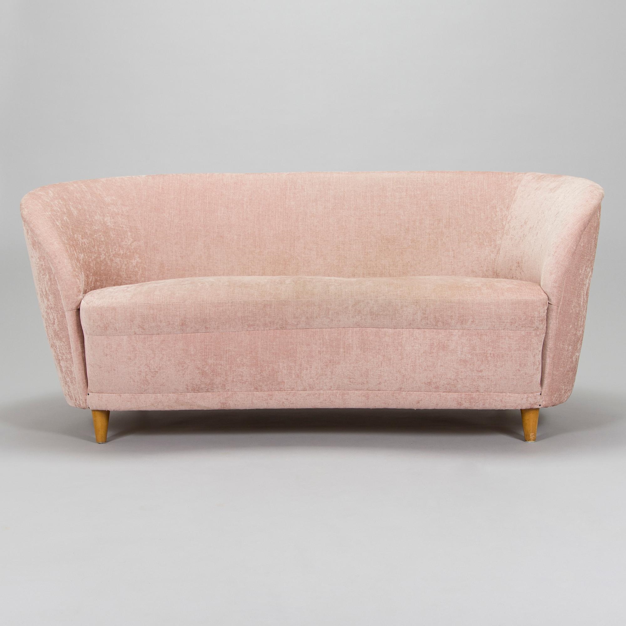 Artwork by Elna Kiljander, Elna Kiljander, a 1930s sofa for Mobilia, Made of upholstery