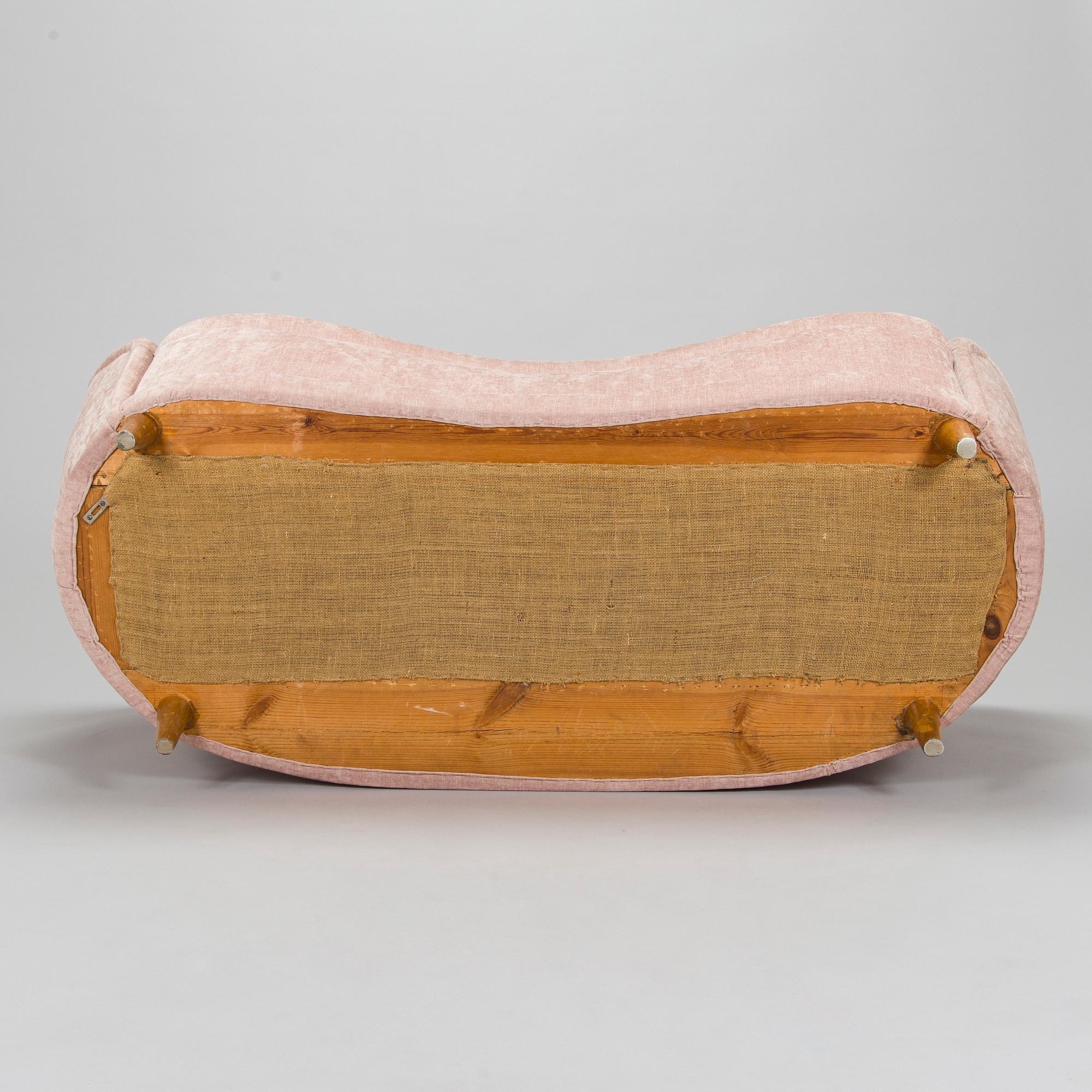 Artwork by Elna Kiljander, Elna Kiljander, a 1930s sofa for Mobilia, Made of upholstery