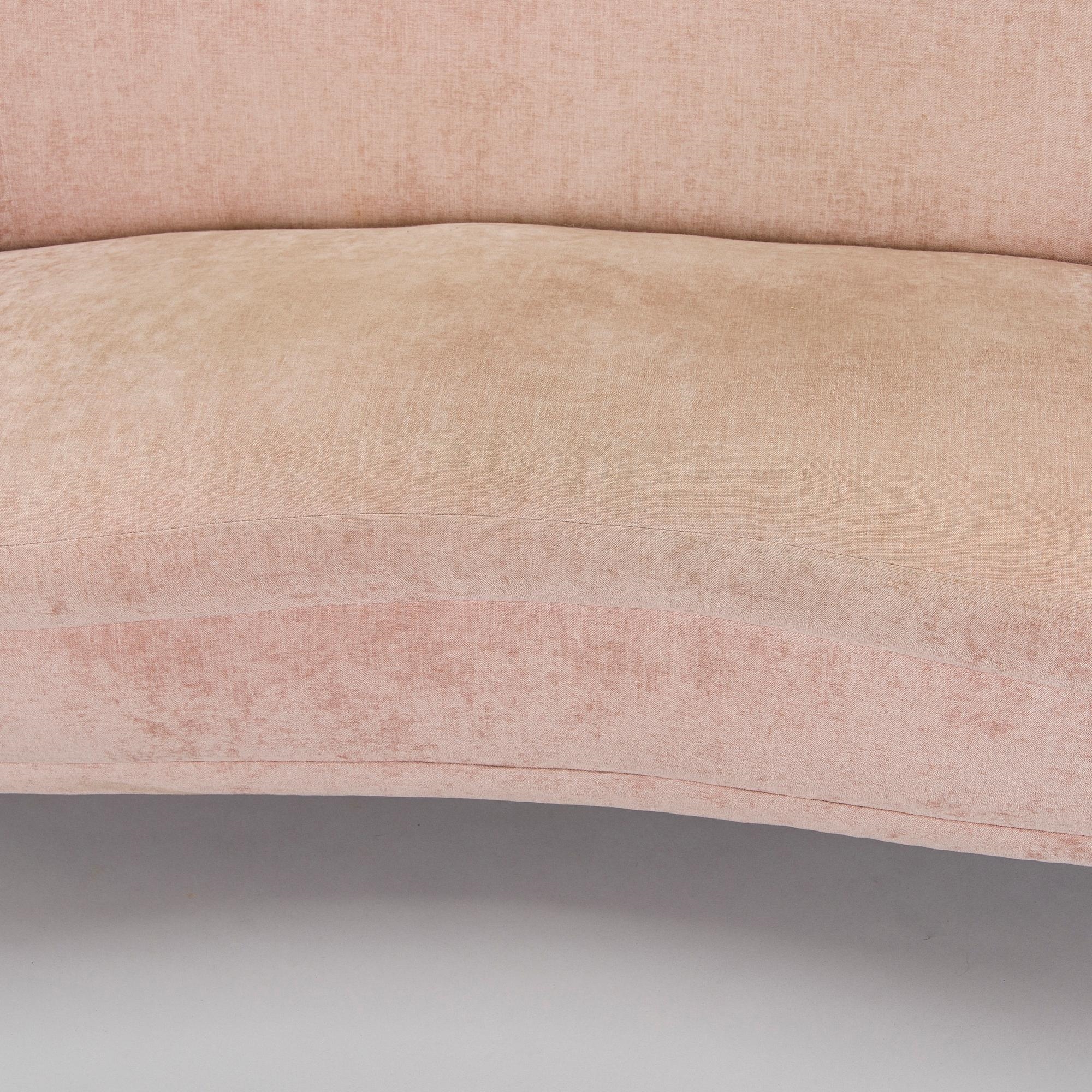 Artwork by Elna Kiljander, Elna Kiljander, a 1930s sofa for Mobilia, Made of upholstery