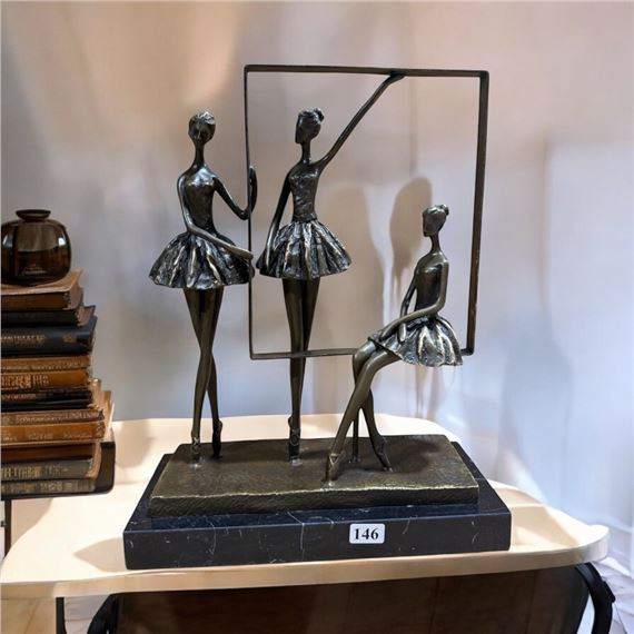 bronze sculpture group after Milo by Miguel Fernando López (Milo)