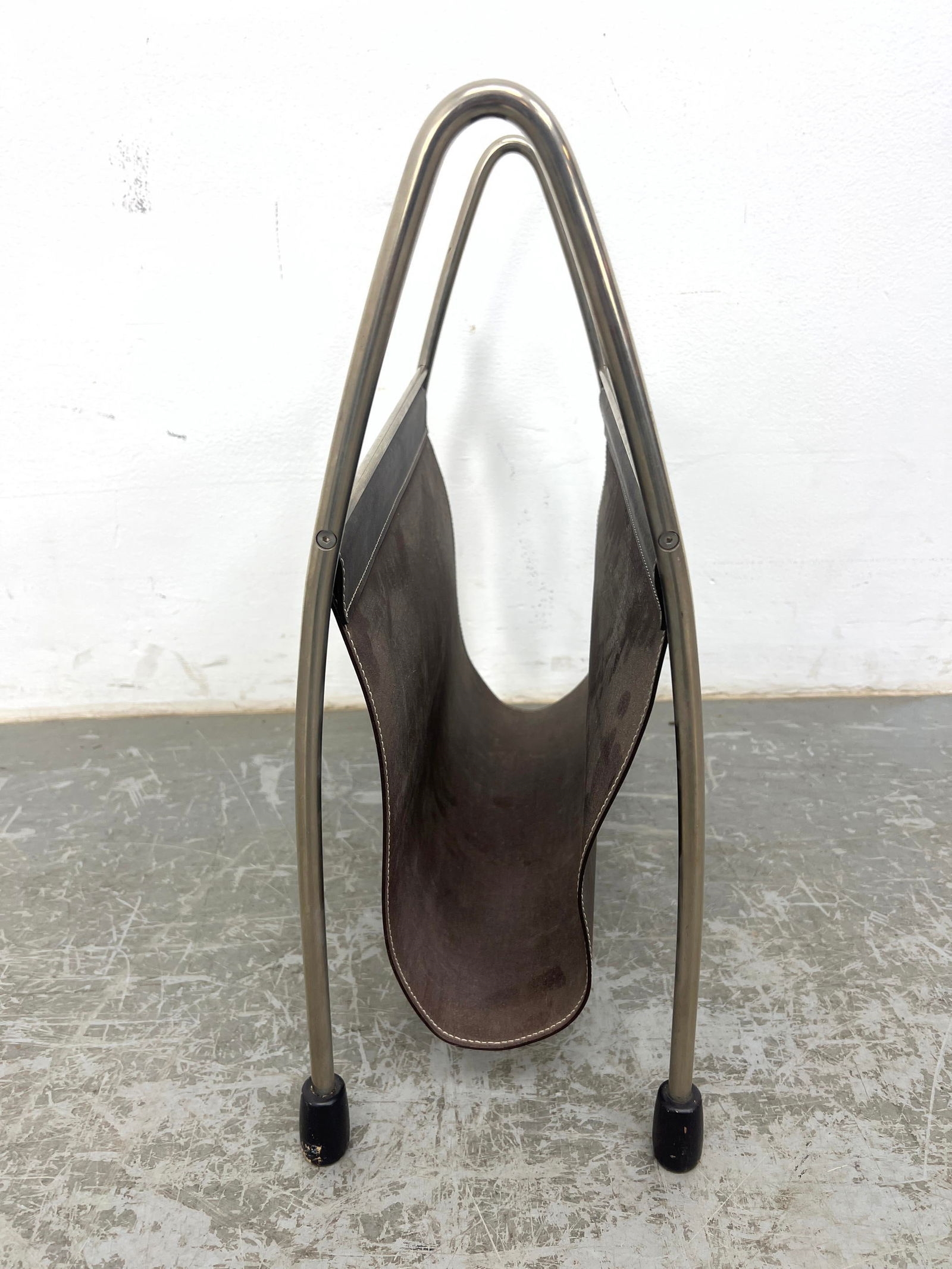 MANUAL | Pair Mid Century Style Leather Sling Magazine Racks. Heavy ...