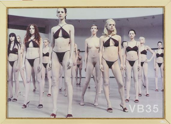 Performance by Vanessa Beecroft, 1999