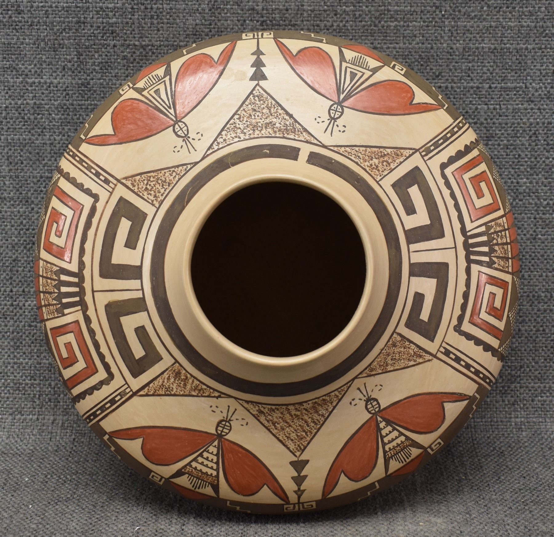 Rayvin Nampeyo | JAR (1990) | MutualArt