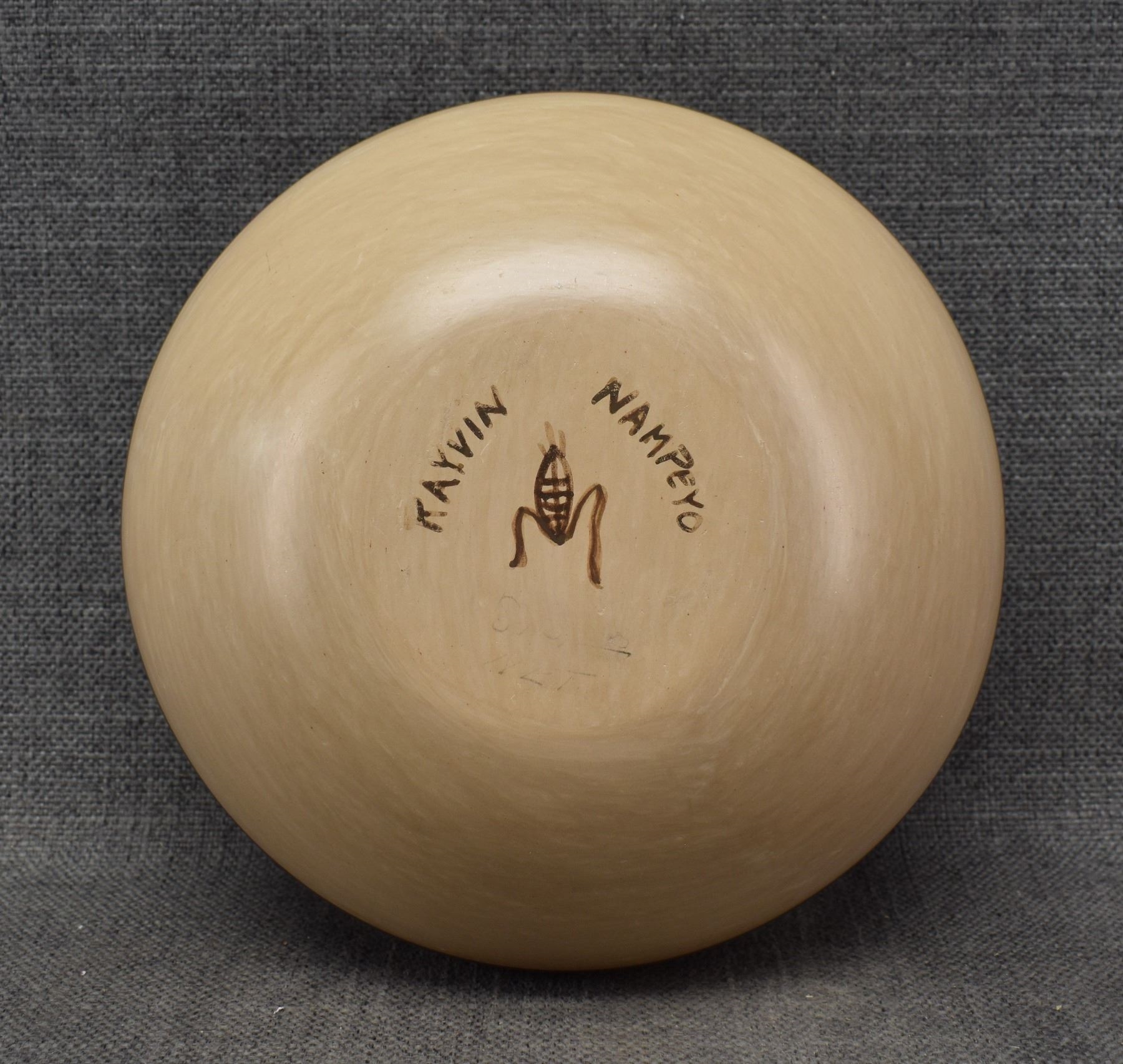 Rayvin Nampeyo | JAR (1990) | MutualArt