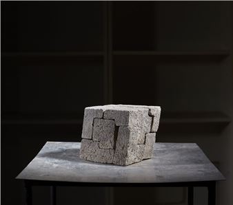 Gilbert WEIL Puzzle Cubic sculpture in mixed plaster H - Gilbert Weil