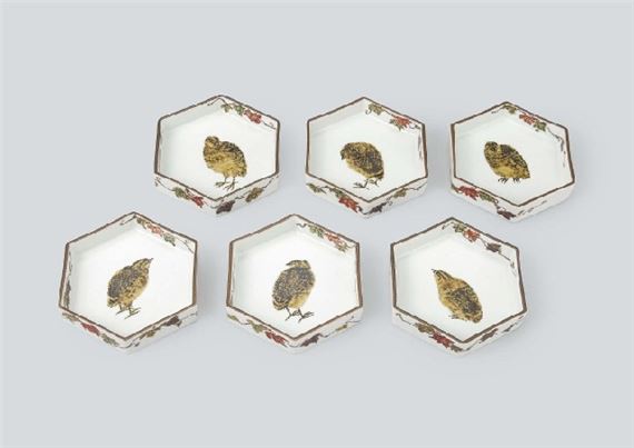 Hexagonal mukozuke dish with design of ivy and quail in white glaze and overglaze enamel (a set of 6 by Yoshimichi Fujimoto