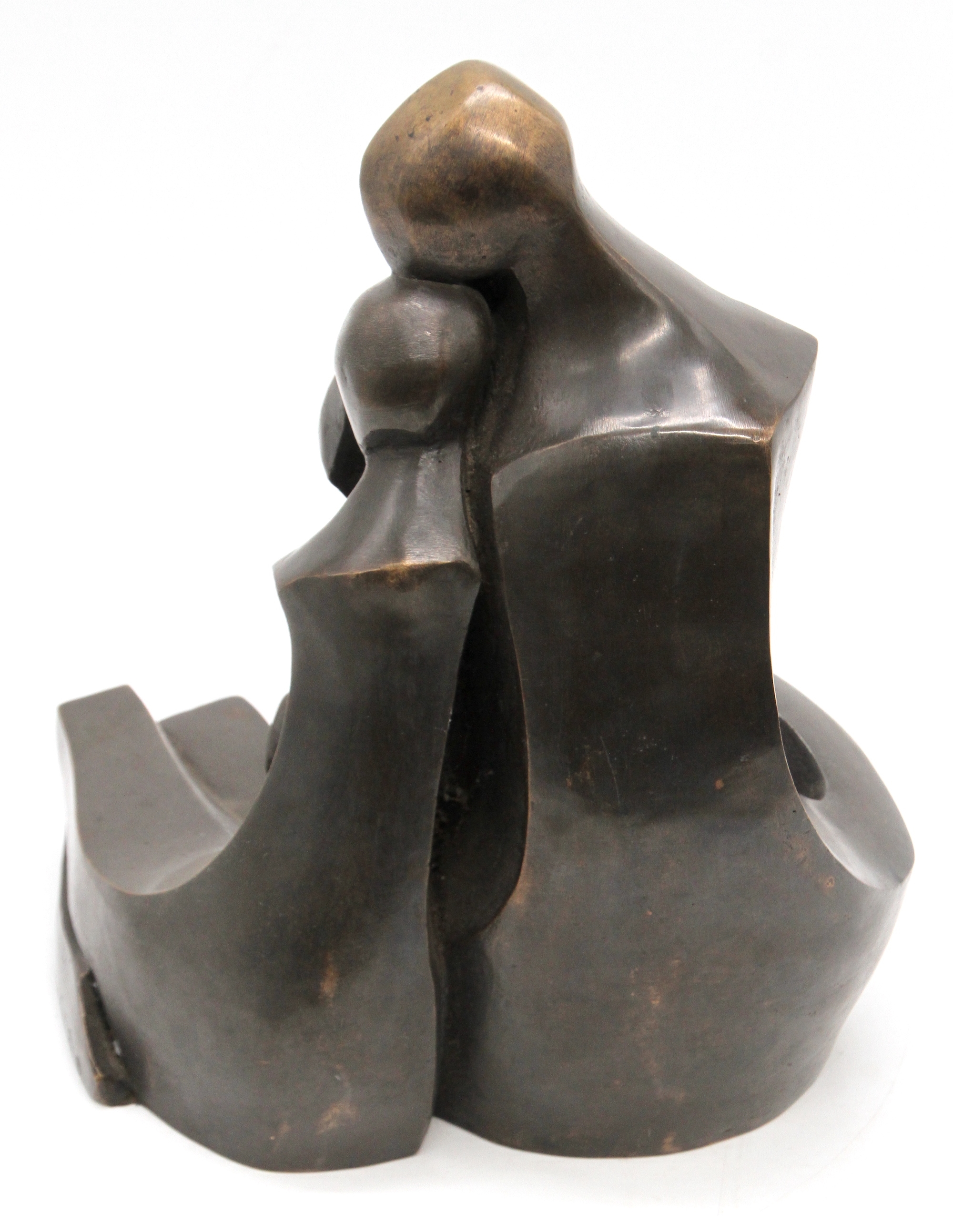 Artwork by D. Simon, EMBRACING COUPLE, Made of patinated bronze