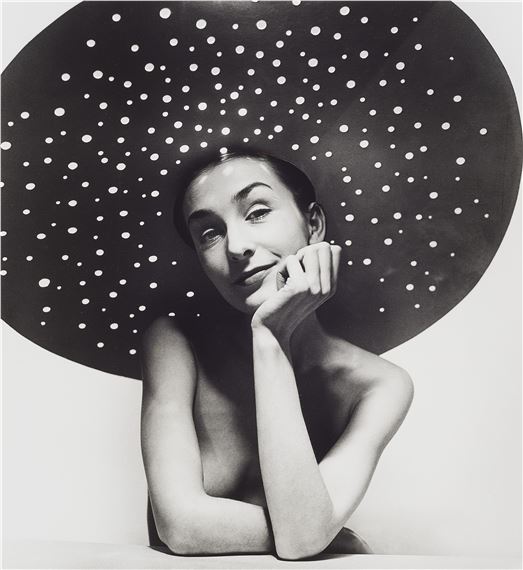 Walter Vogel | PINA BAUSCH, PHOTOSTUDIO OF THE FOLKWANG-SCHOOL