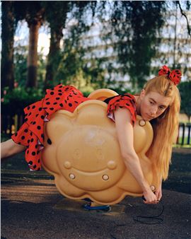 Emma Sarpaniemi: Snake Lifter - Helsinki Contemporary