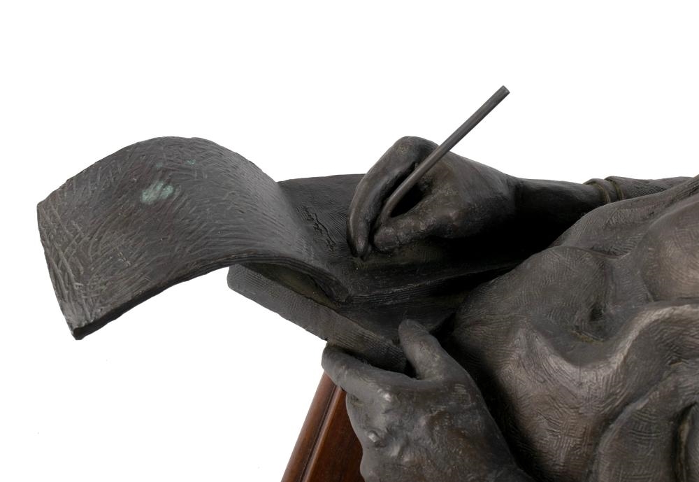 Artwork by Don F. Wiegand, Mark Twain, Made of sculpture