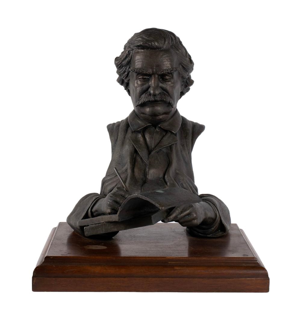 Artwork by Don F. Wiegand, Mark Twain, Made of sculpture