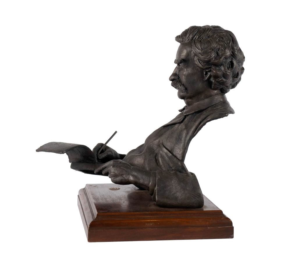 Artwork by Don F. Wiegand, Mark Twain, Made of sculpture