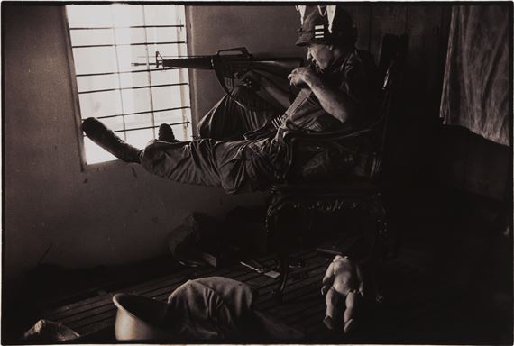 THE BATTLE FOR SAIGON - Philip Jones Griffiths