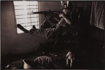 THE BATTLE FOR SAIGON - Philip Jones Griffiths