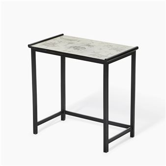 Bord med skiva i tenn - Björn Trägårdh