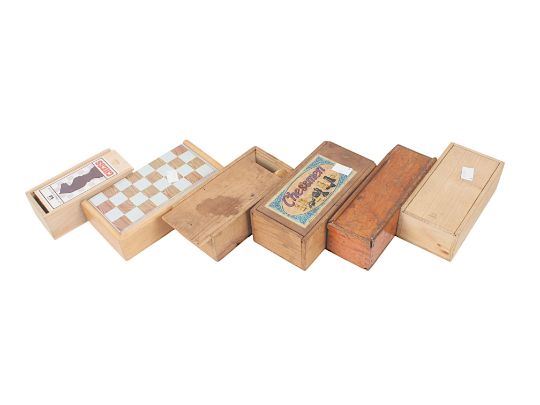 Gibson & Sons | Six boxes of chess and dominoes. Including a Chessman ...