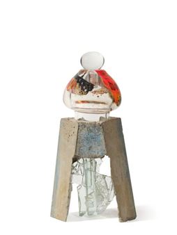 Sculpture bottle in blown glass composed of a ball enameled with a polychrome abstract de - Gérard Depralon