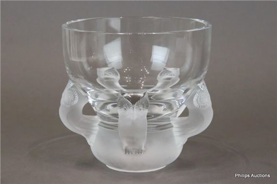 A LALIQUE 'HIBOUX' CRYSTAL VASE by René Lalique, 20th century