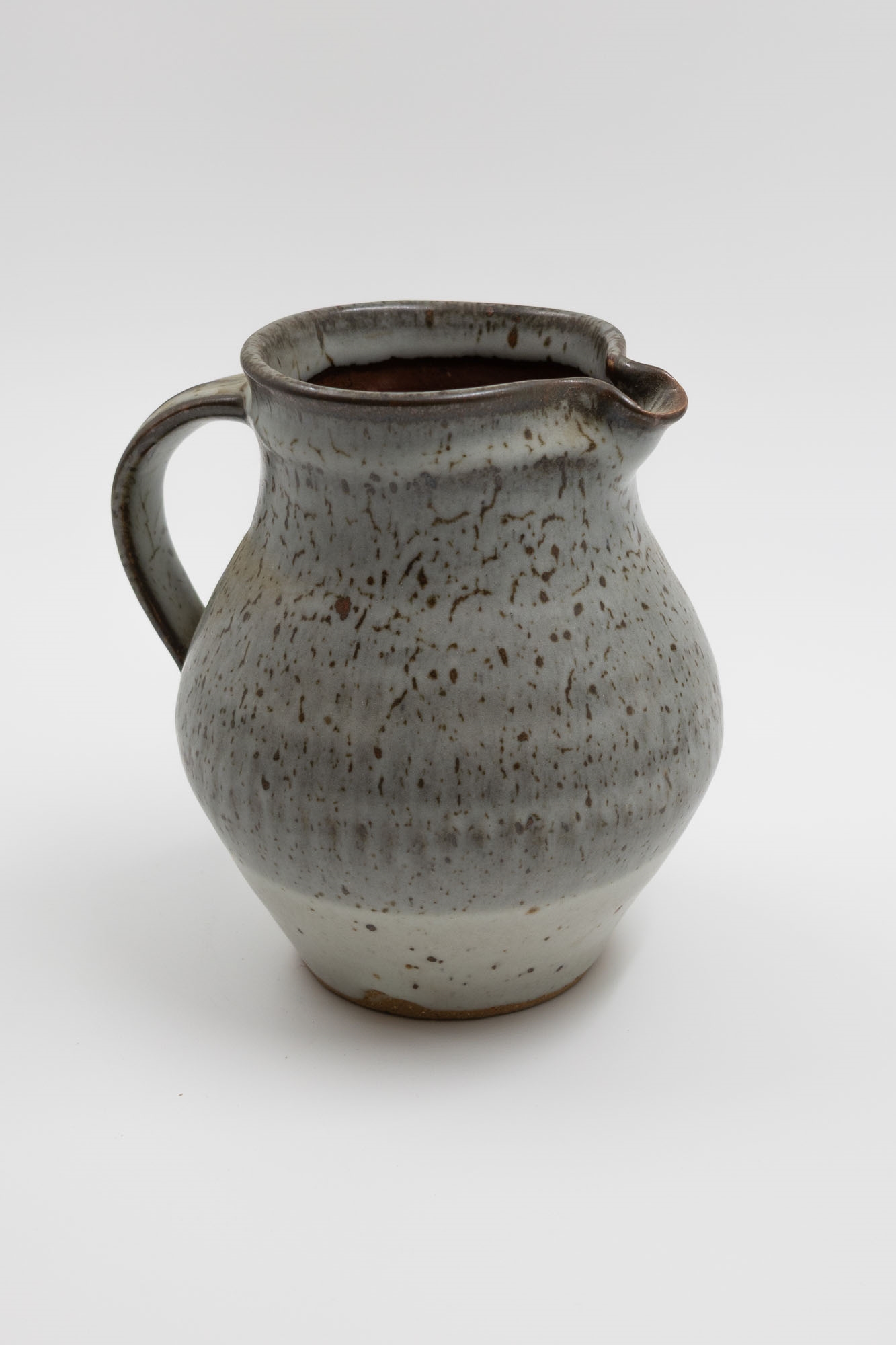 Len Castle | Len Castle Stoneware jug matt grey glaze over iron glaze ...