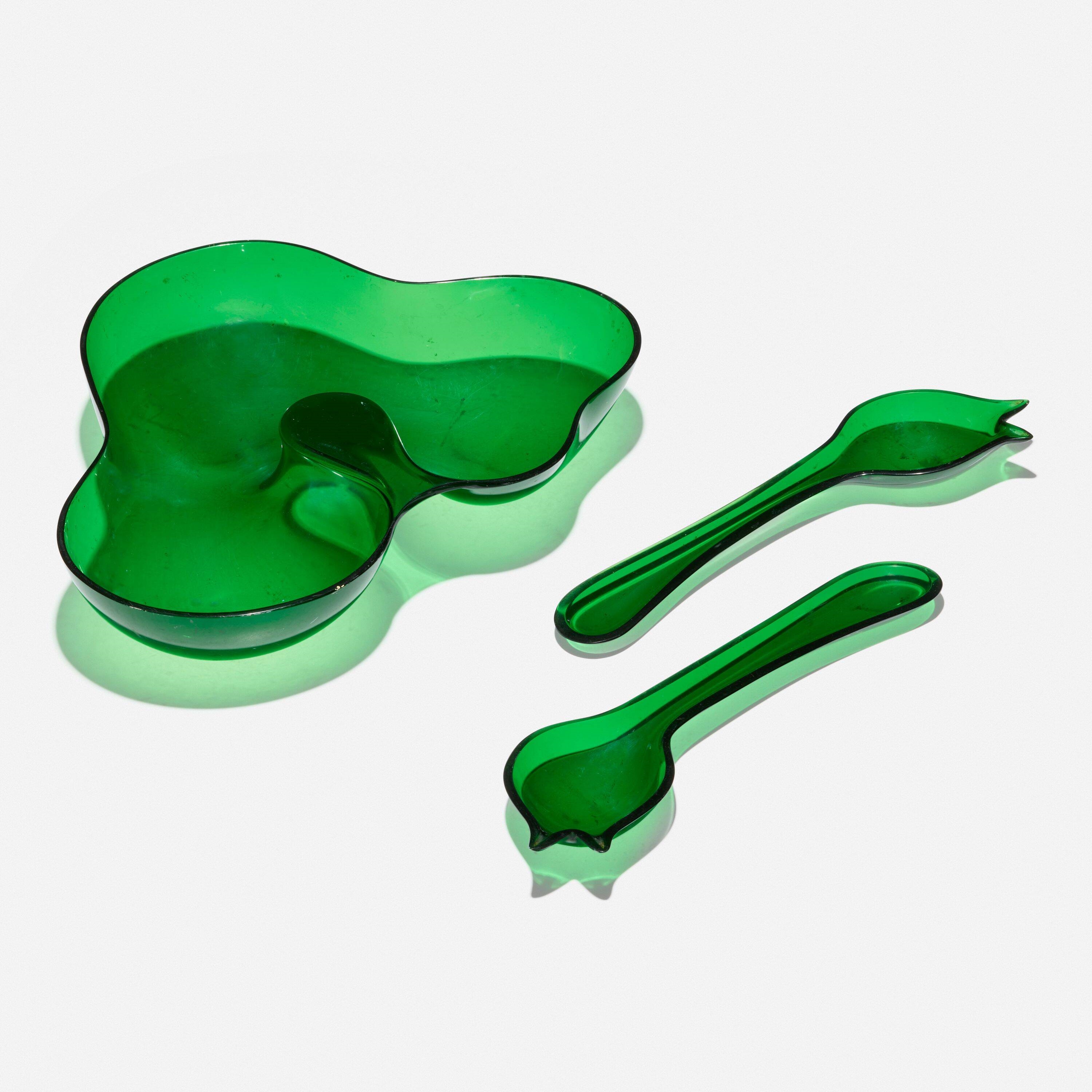 Eva Zeisel | Cloverware serving set (1947) | MutualArt