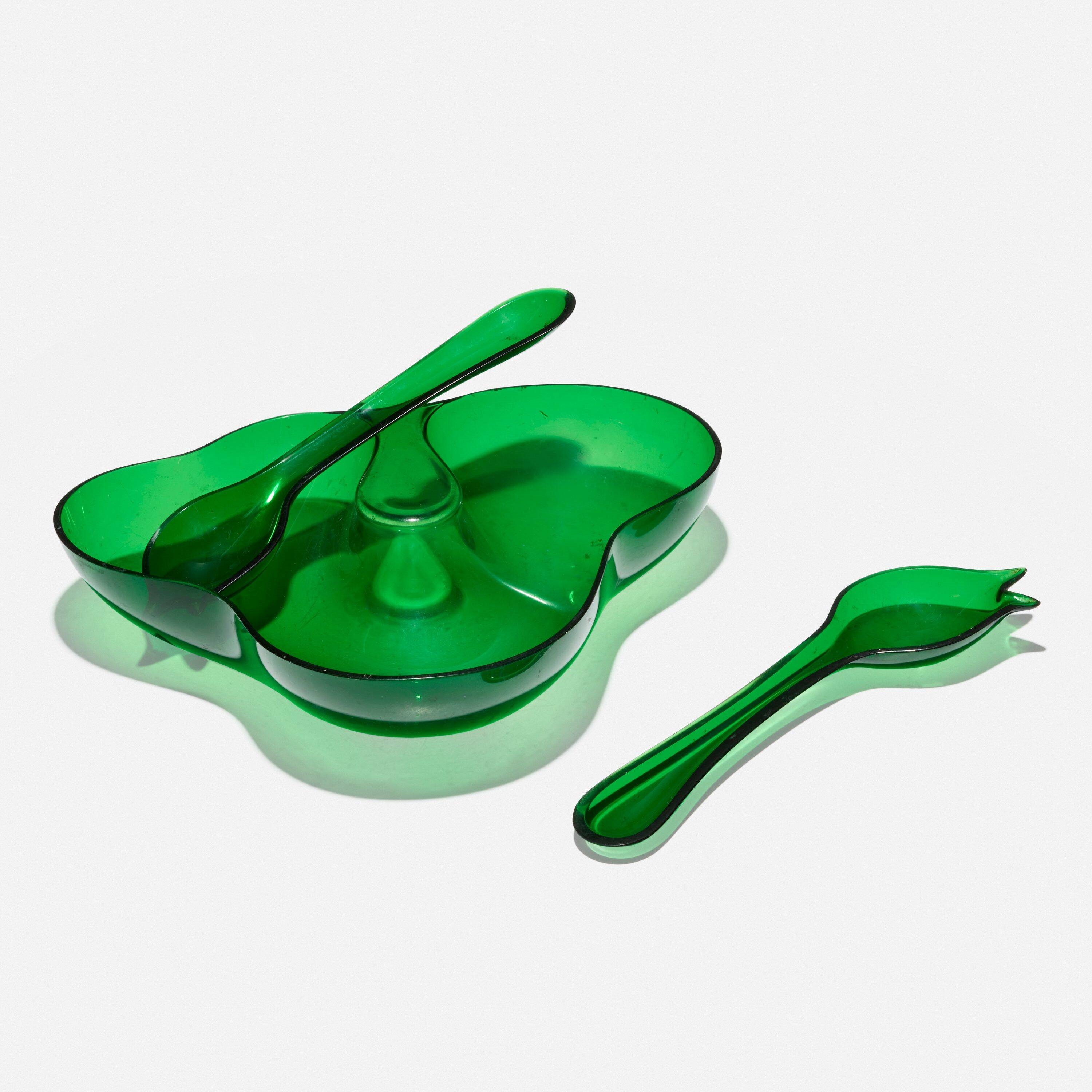 Eva Zeisel | Cloverware serving set (1947) | MutualArt