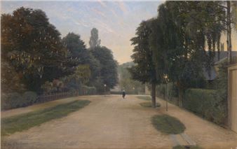 "Frederiksbergek villavej": Dame auf einem Fahrrad in einer Wohnstraße in Frederiksberg. - Gustaf Adolf Clemens