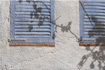 Blue Windows (Shadow Series) - Josep Cisquella