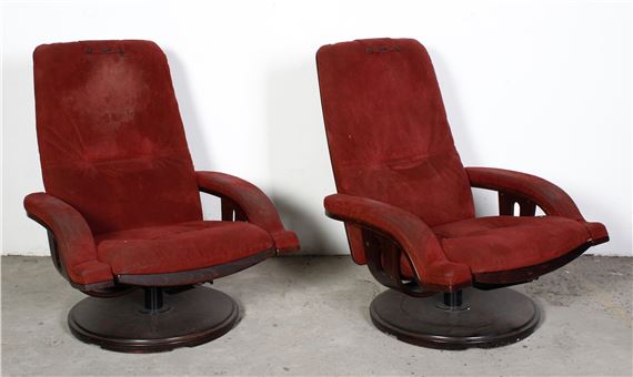 Swivel armchairs (2) - Takashi Okamura