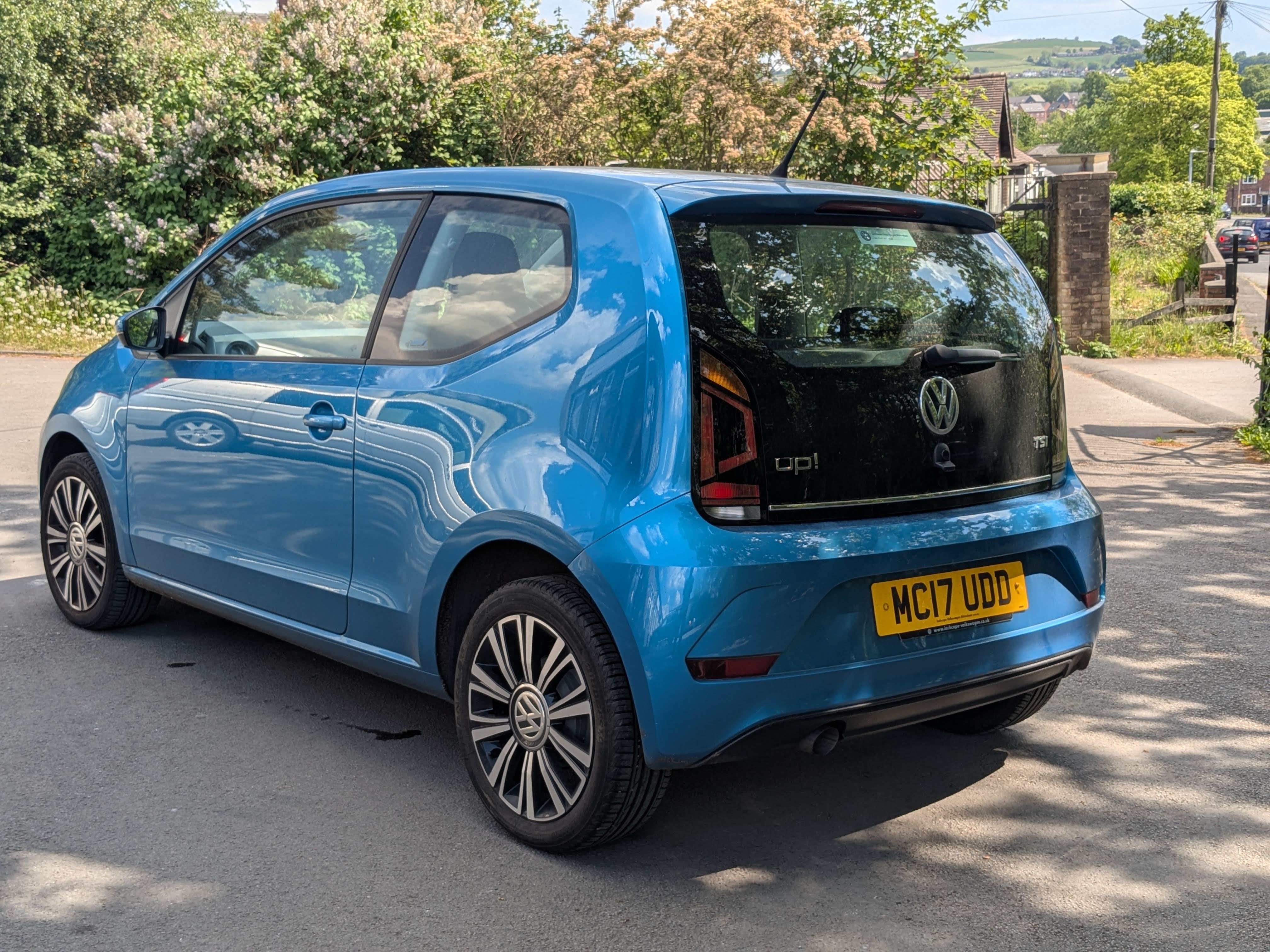 Artwork by MANUAL, a blue three door 1.0L High Up hatchback manual