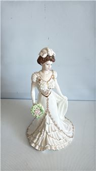Coalport bone china figurine - Beatrix Dobie