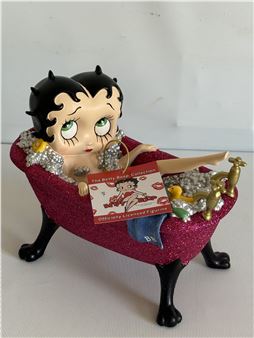 Betty boop bubble bath figure - Betty