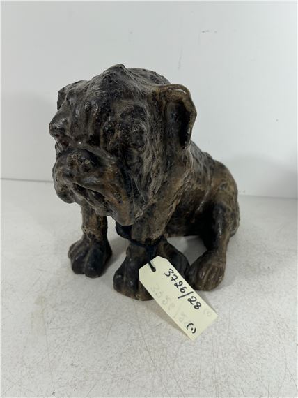 Bulldog by Arthur Craco