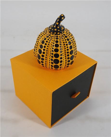 Pumpkin by Yayoi Kusama, 2015