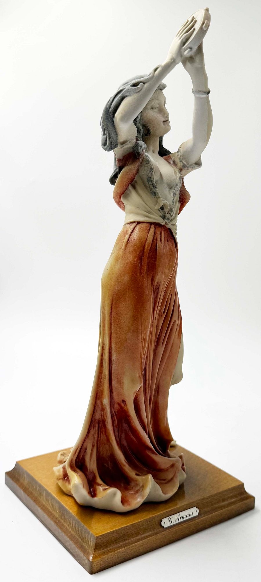 Artwork by Giuseppe Armani, A Rare Pair Of Italian Florence Capodimonte Giuseppe Armani's Gypsy Dancer & Guitarist Matt Hand Painted Porcelain Statues on Wooden bases. Signed by artist, Made of hand painted porcelain