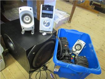 LOGITECH Z-5500 DIGITAL 5.1 SOUND SYSTEM AND SHURE HEADPHONES - Shure