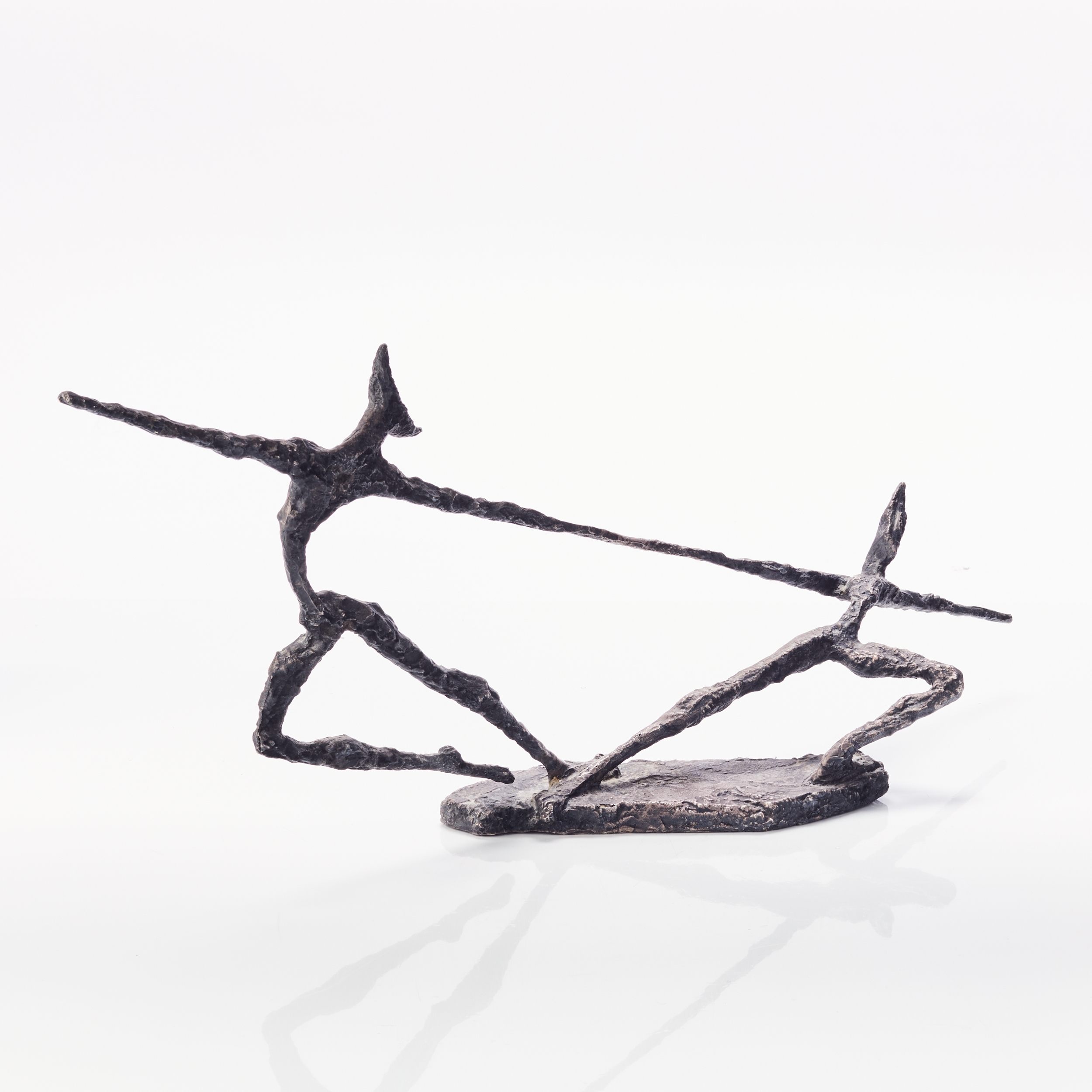 Artwork by Thomas Almberg, född 1936. Dragkamp. Signerad T. Almberg. Metall, Made of Metall