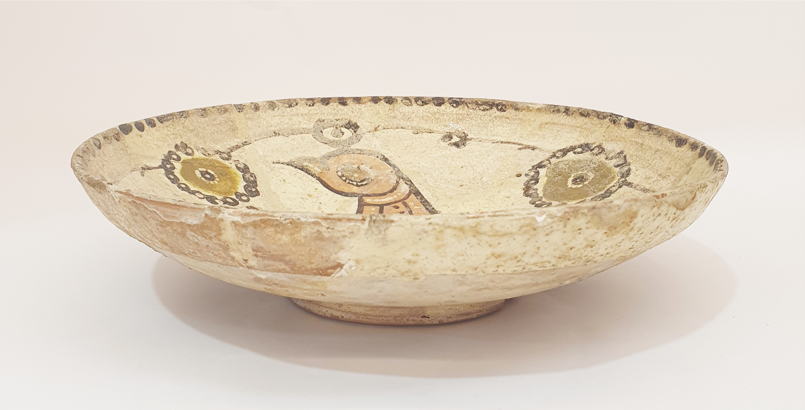Robin Lawrence | A SARI WARE SLIP PAINTED POTTERY DISH (10th Century ...