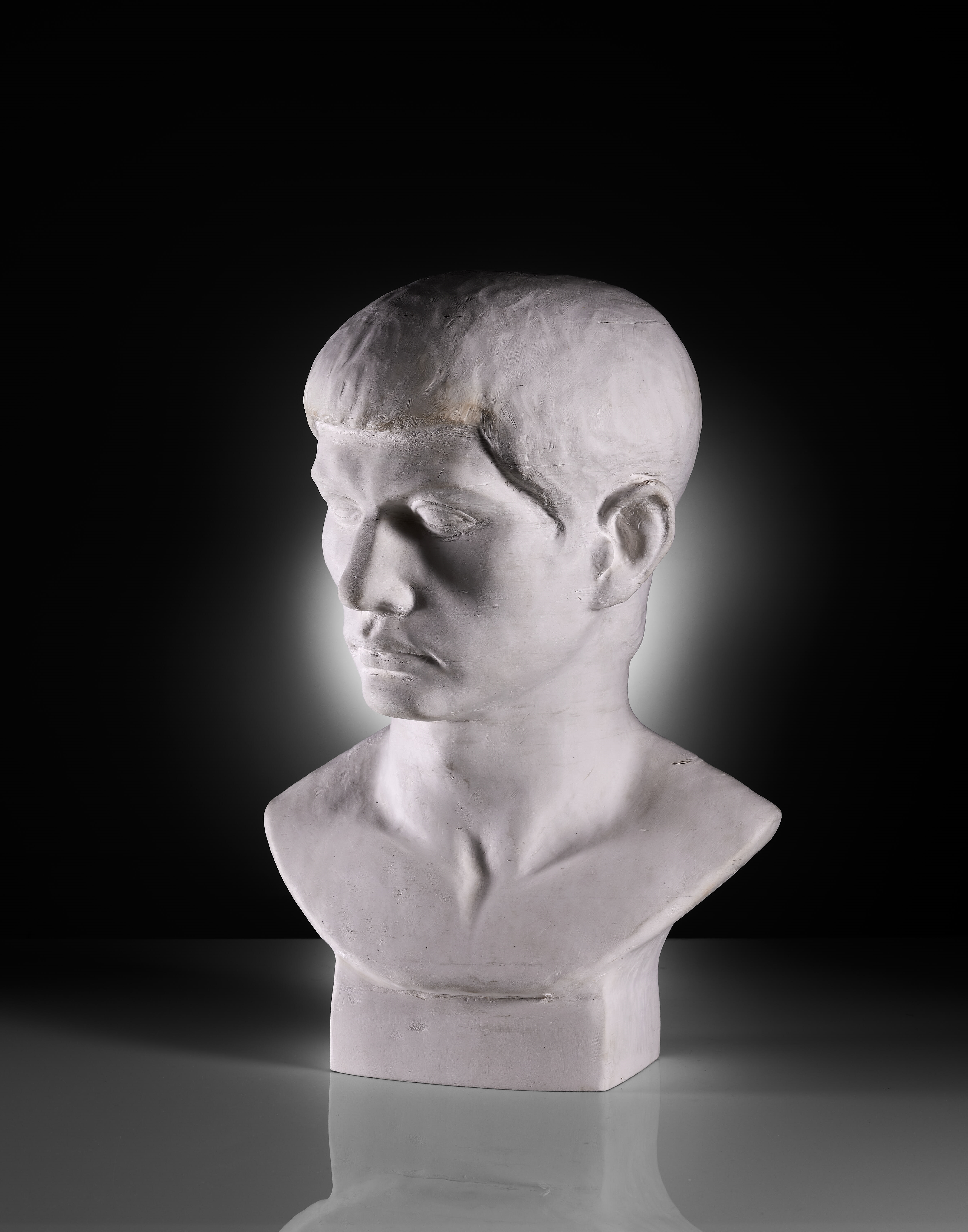 Li Hongbo | Young Roman (2013) | MutualArt