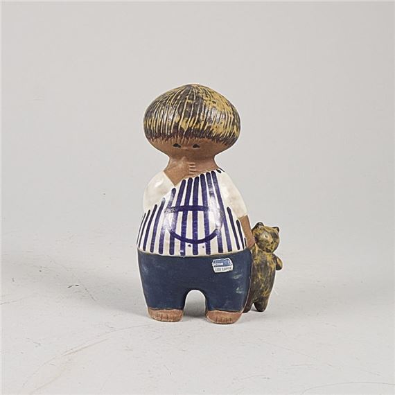 Lisa Larson | Skulptur, Amalia ur serien ABC-flickor | MutualArt
