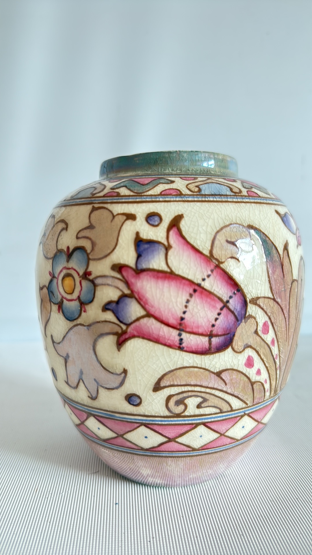 Charlotte Rhead | Charlotte Rhead for Bursley Ware tubelined vase ...