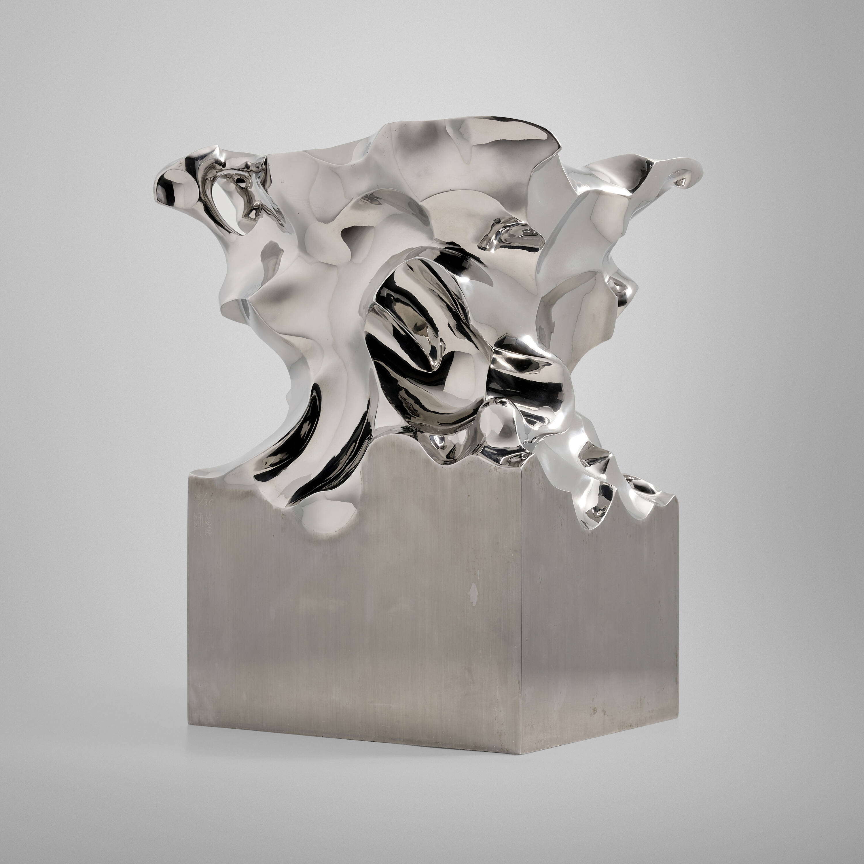 Artwork by Shi Jianmin, Accordion stool, Made of stainless steel