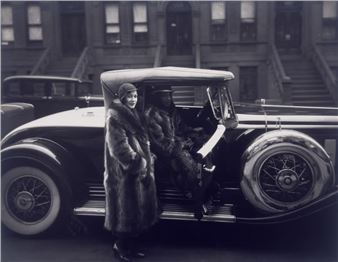 Eighteen Stories A Photographic Insight of James Van Der Zee - Bill Hodges Gallery