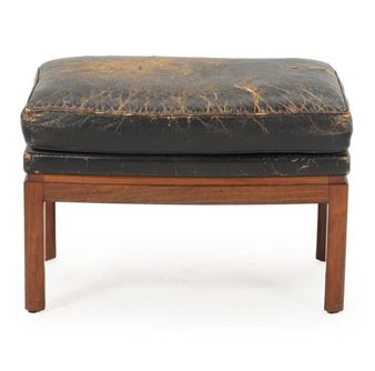 A stool - Erik Kolling Andersen