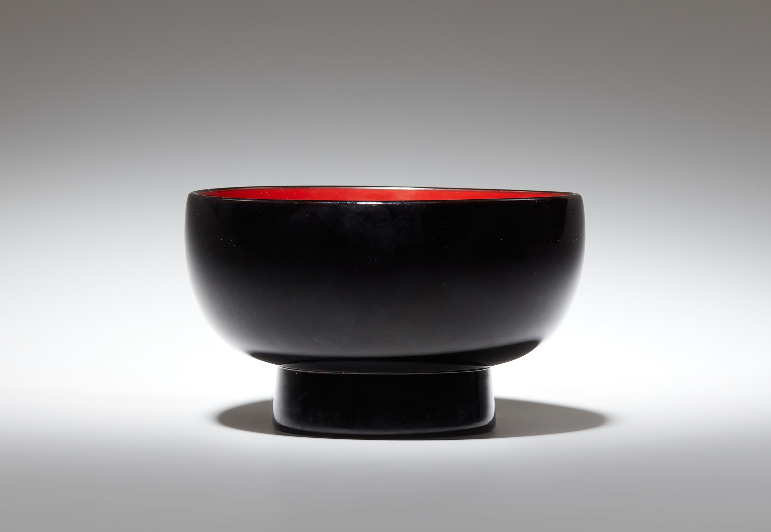 Artwork by Sawaguchi Shigeru, Of semi-spherical shape on a high foot, Made of Lacquer
